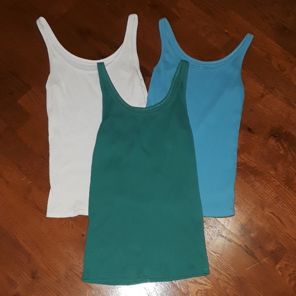 Junior New York & Company 3 Tanks Size S